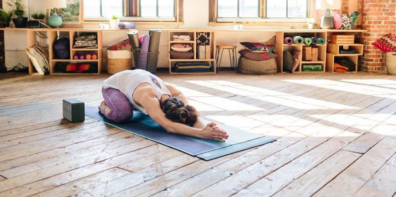Yoga Props for Beginners: How Blocks, Straps, and Bolsters Support Practice